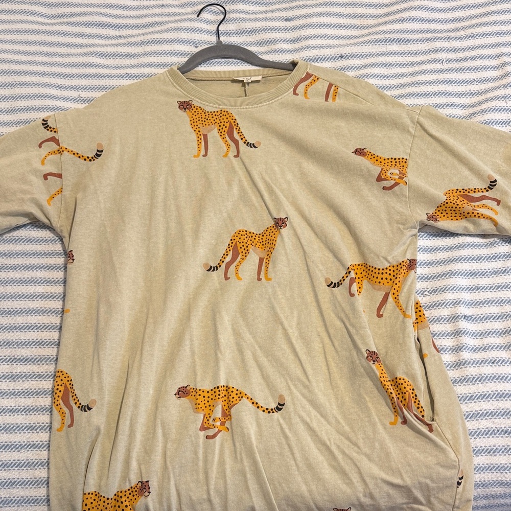 Tan Tshirt Dress with Cheetah Print